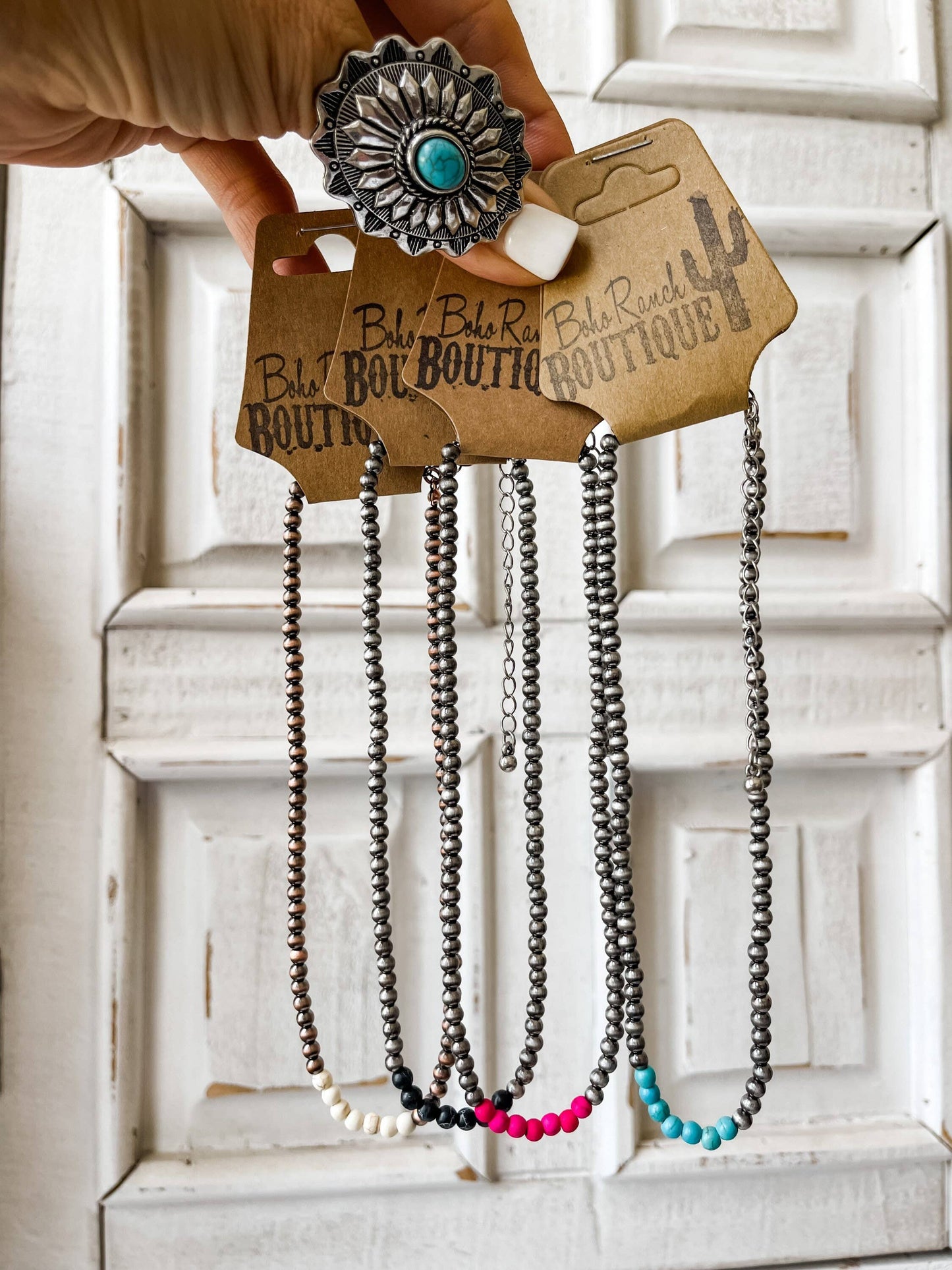WESTERN NAVAJO BEAD CHOKER NECKLACE