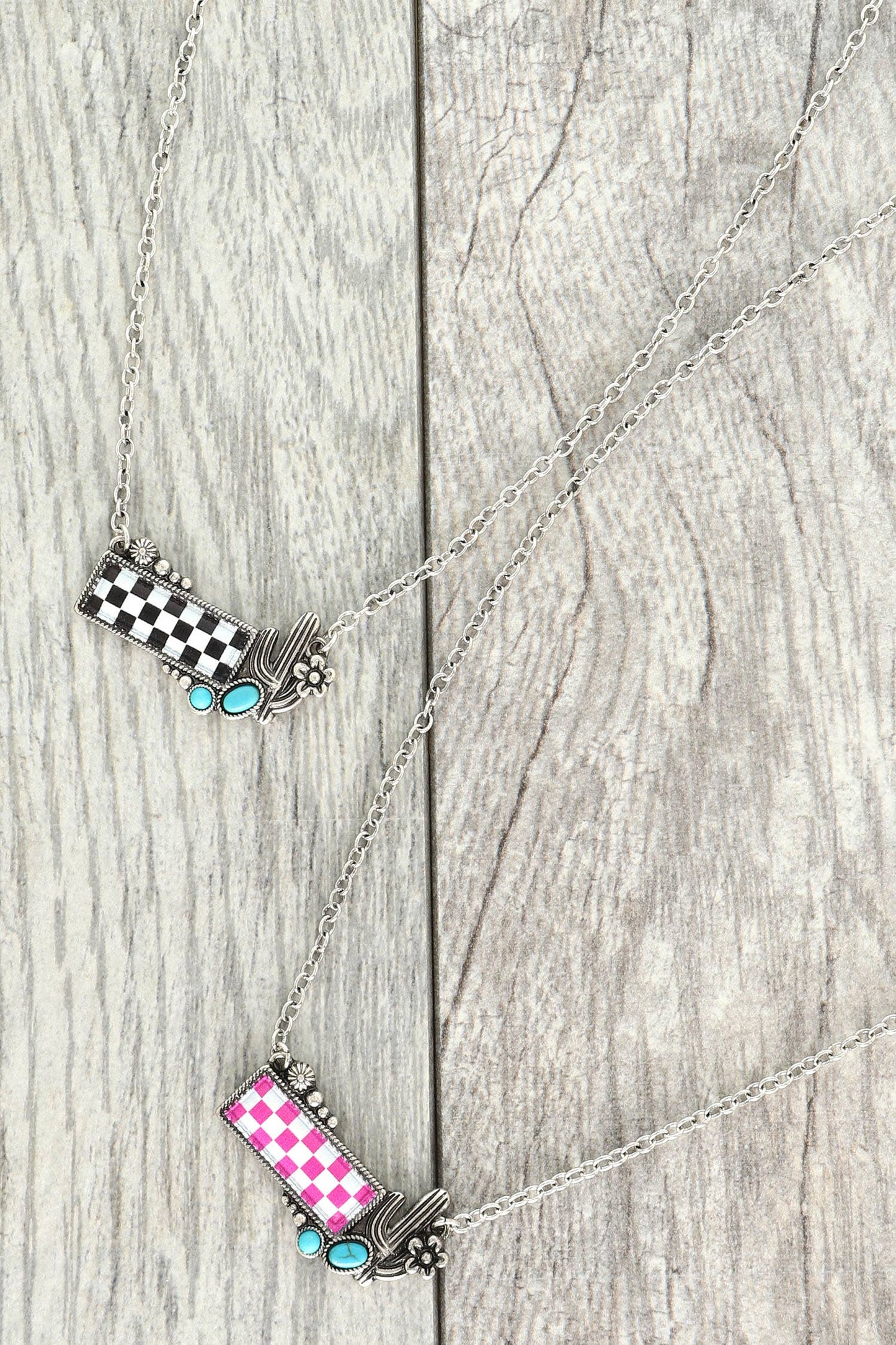 CHECKERBOARD BAR NECKLACE