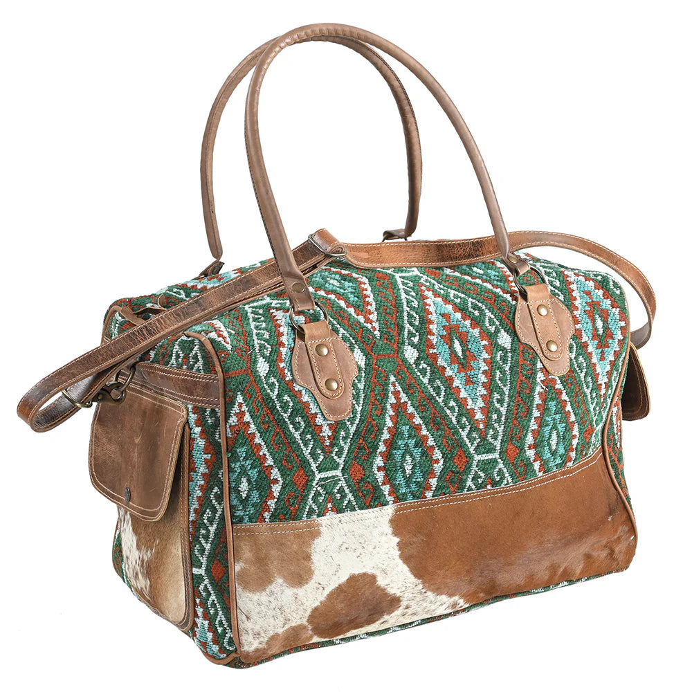 UPCYCLED CANVAS DUFFLE BAG