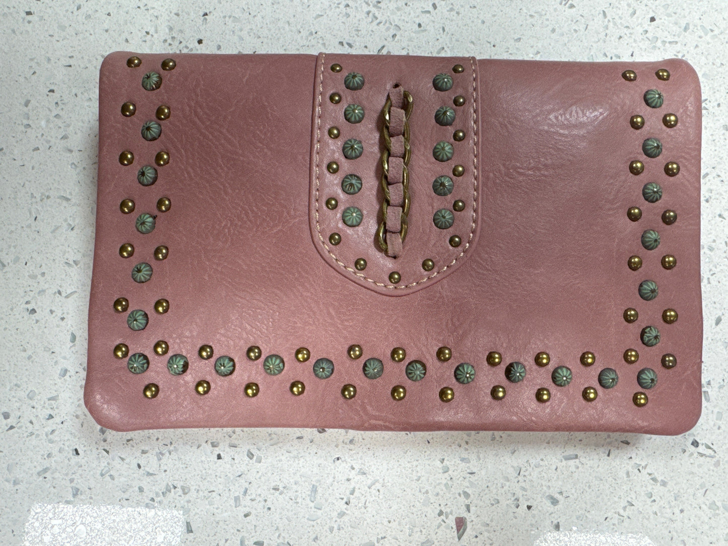 CROSSBODY CLUTCH
