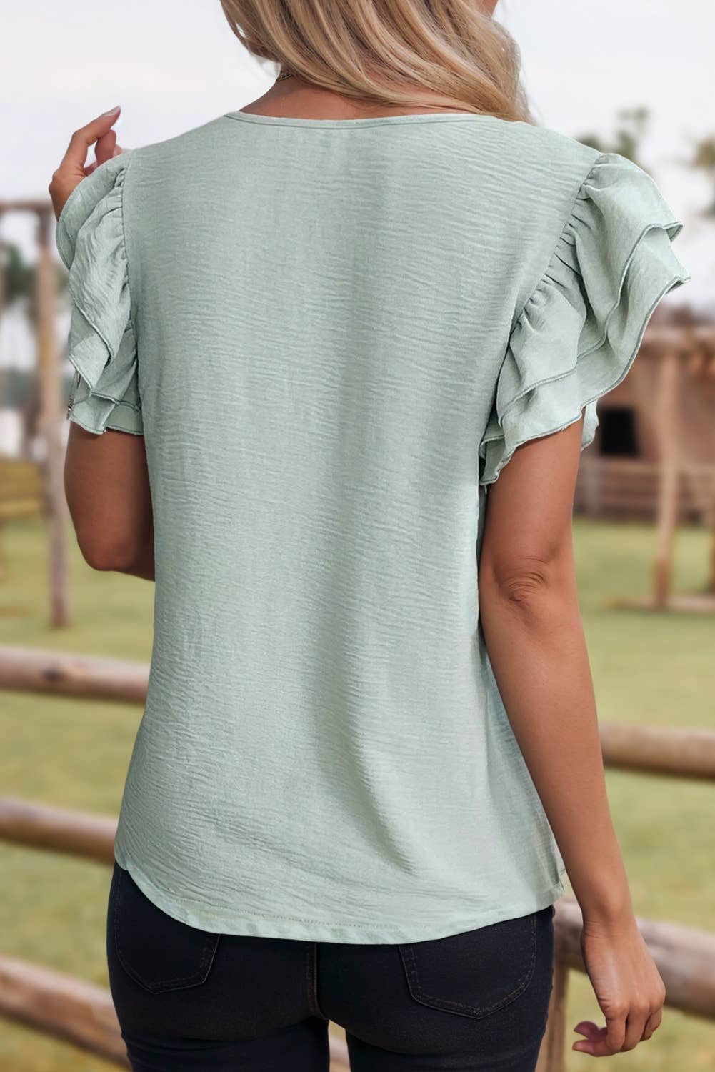 RUFFLED SLEEVE BLOUSE
