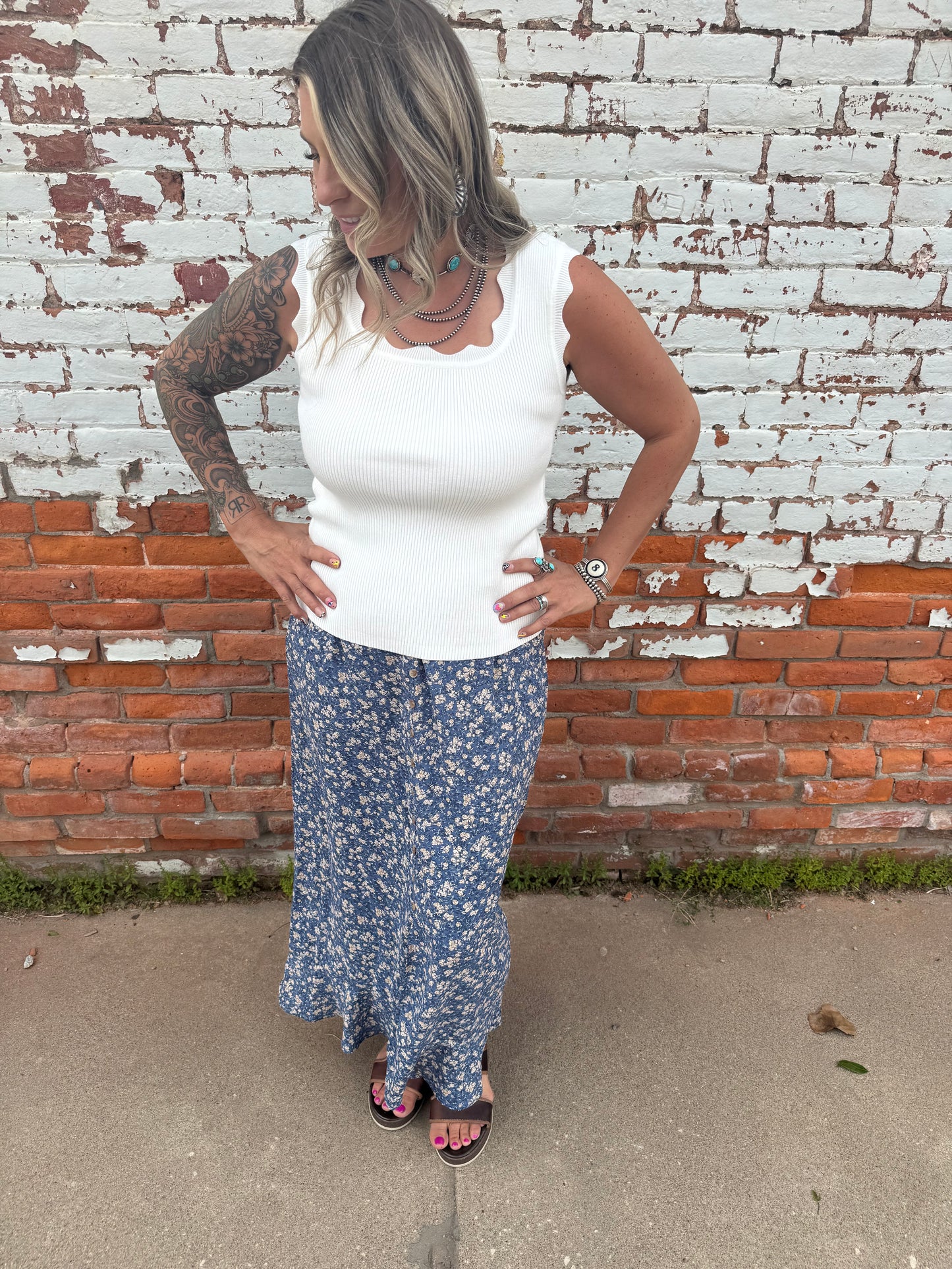SCALLOPED SWEATER TANK