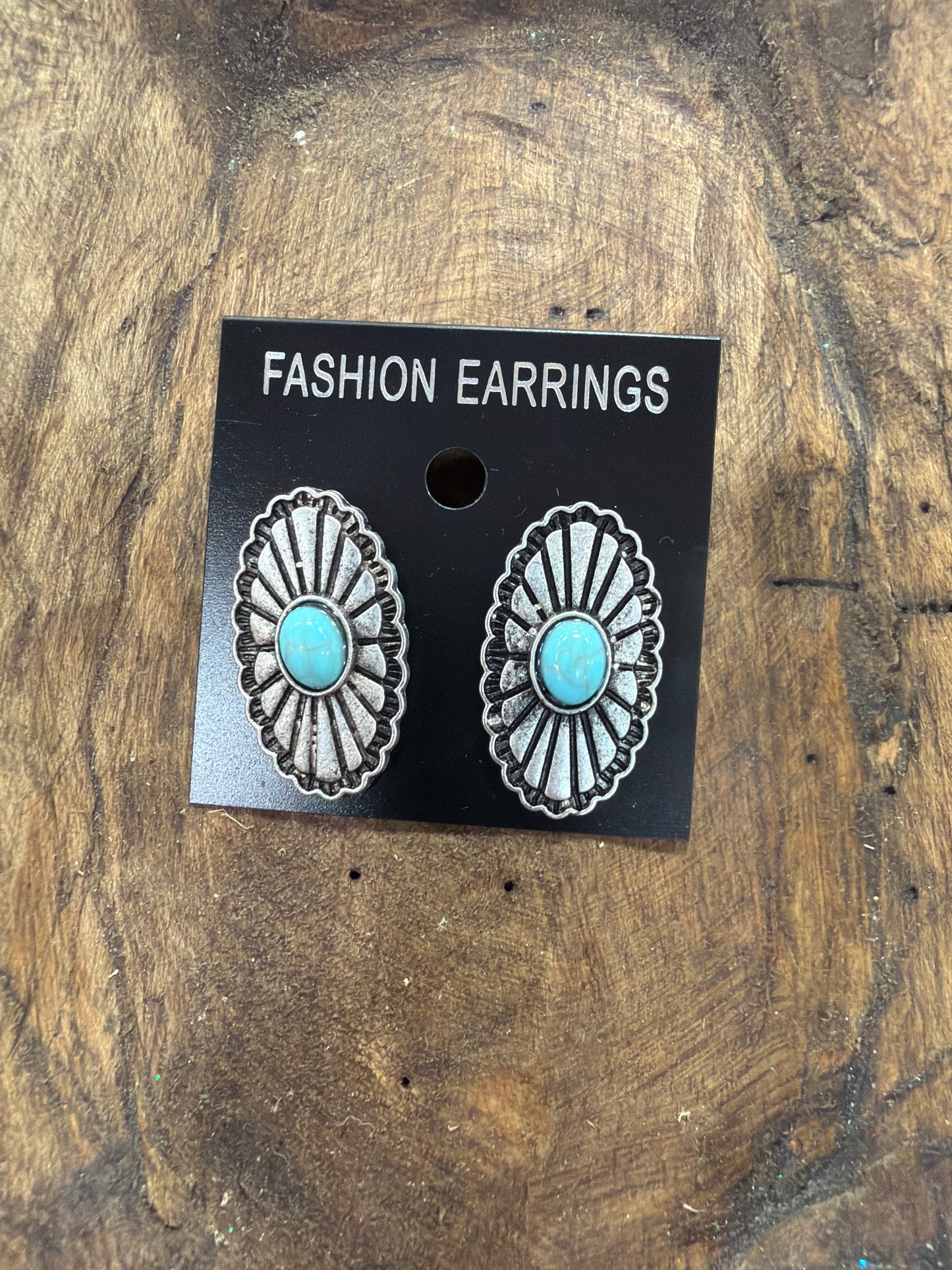 OVAL SNAKE EYE STUD EARRINGS