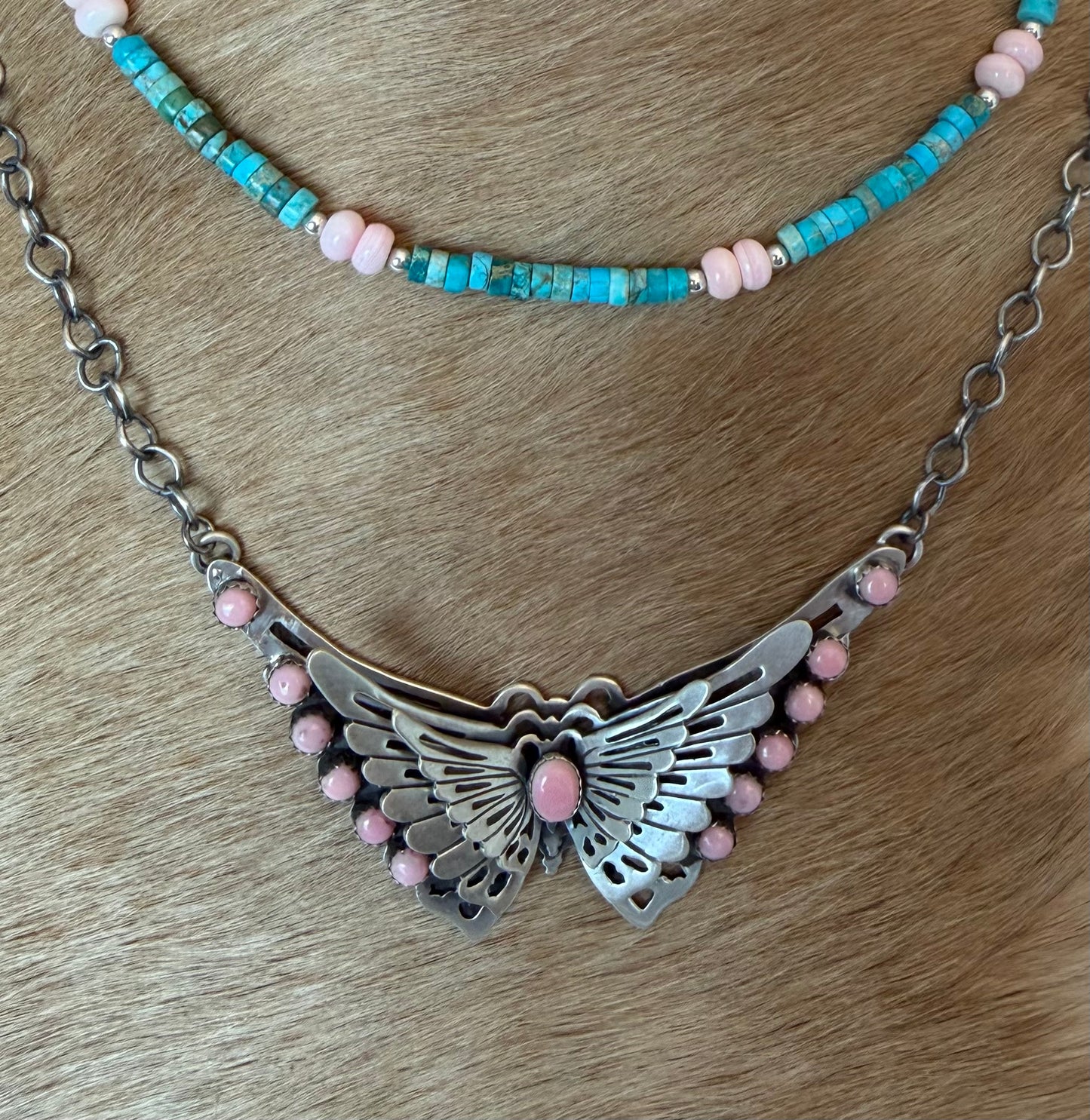 3D BUTTERFLY PINK CONCH NECKLACE