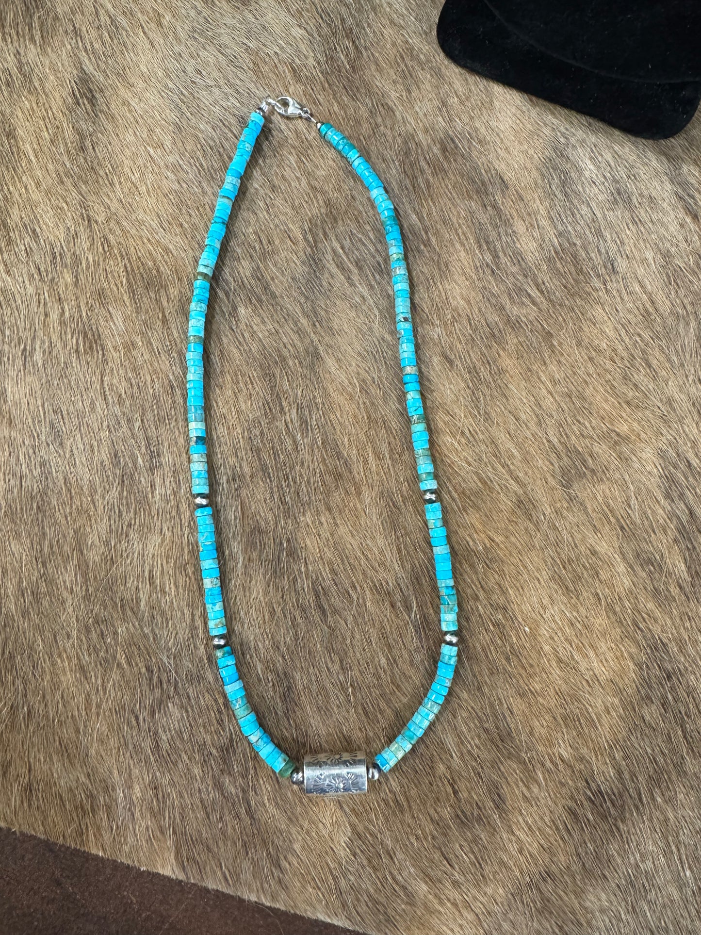 HEISHI TURQUOISE NECKLACE