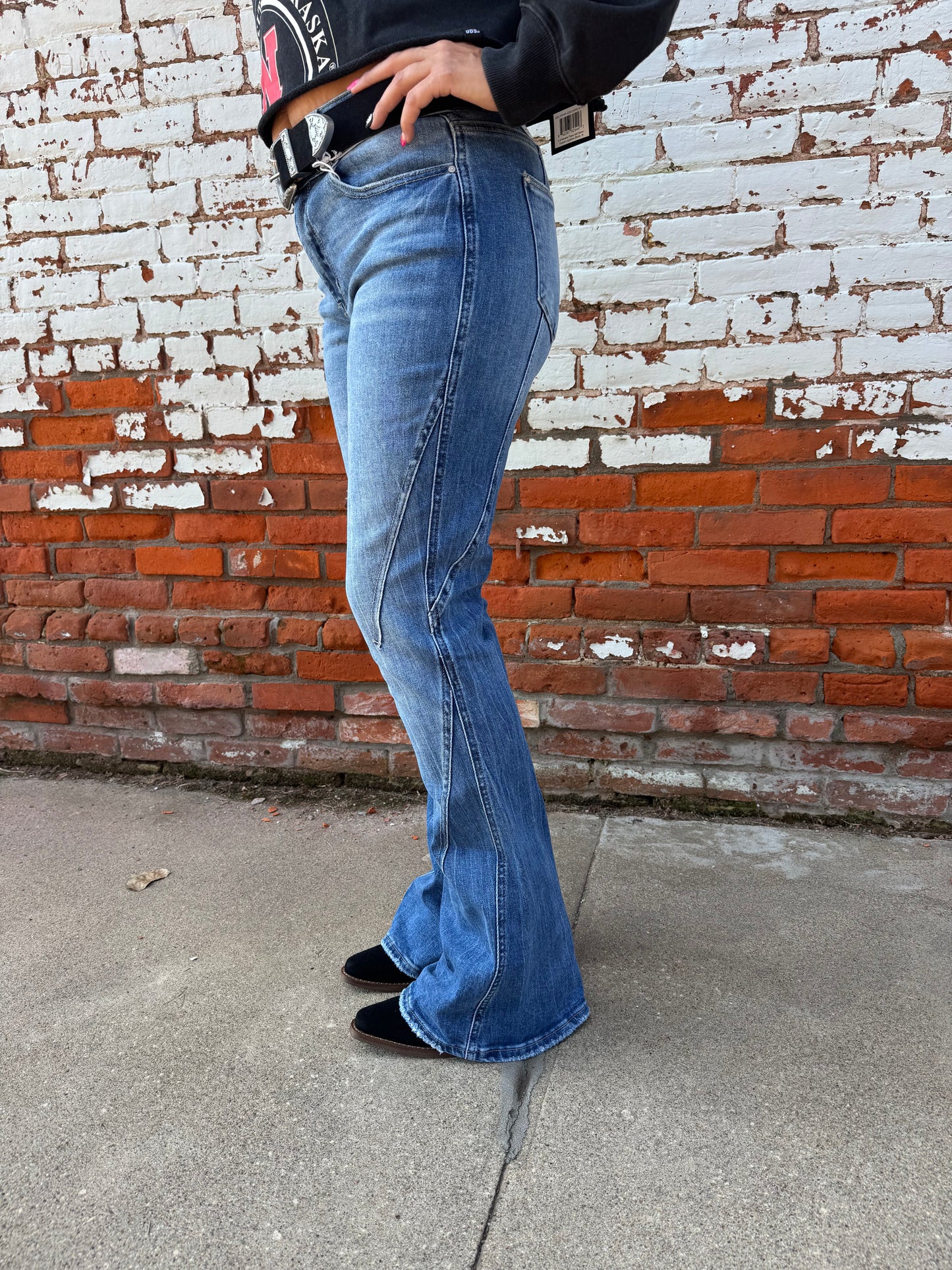 BILLIE HIGH RISE SIDE SEAM JEANS
