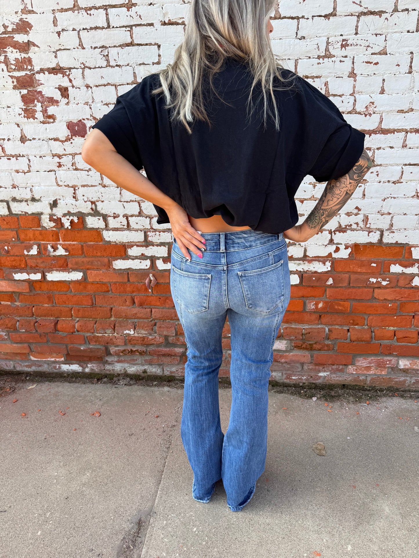 NEBRASKA OVERSIZED BAND TEE