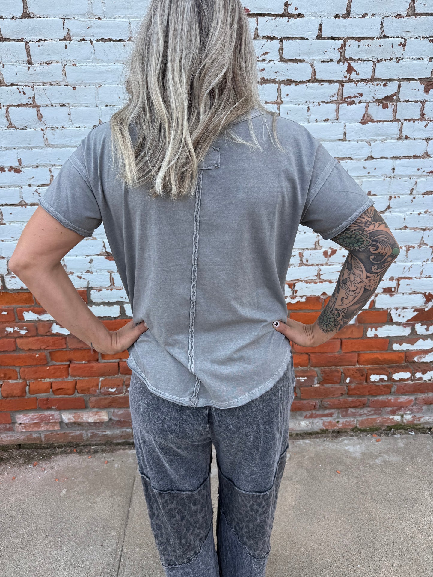RAW HEM PLAIN TEE
