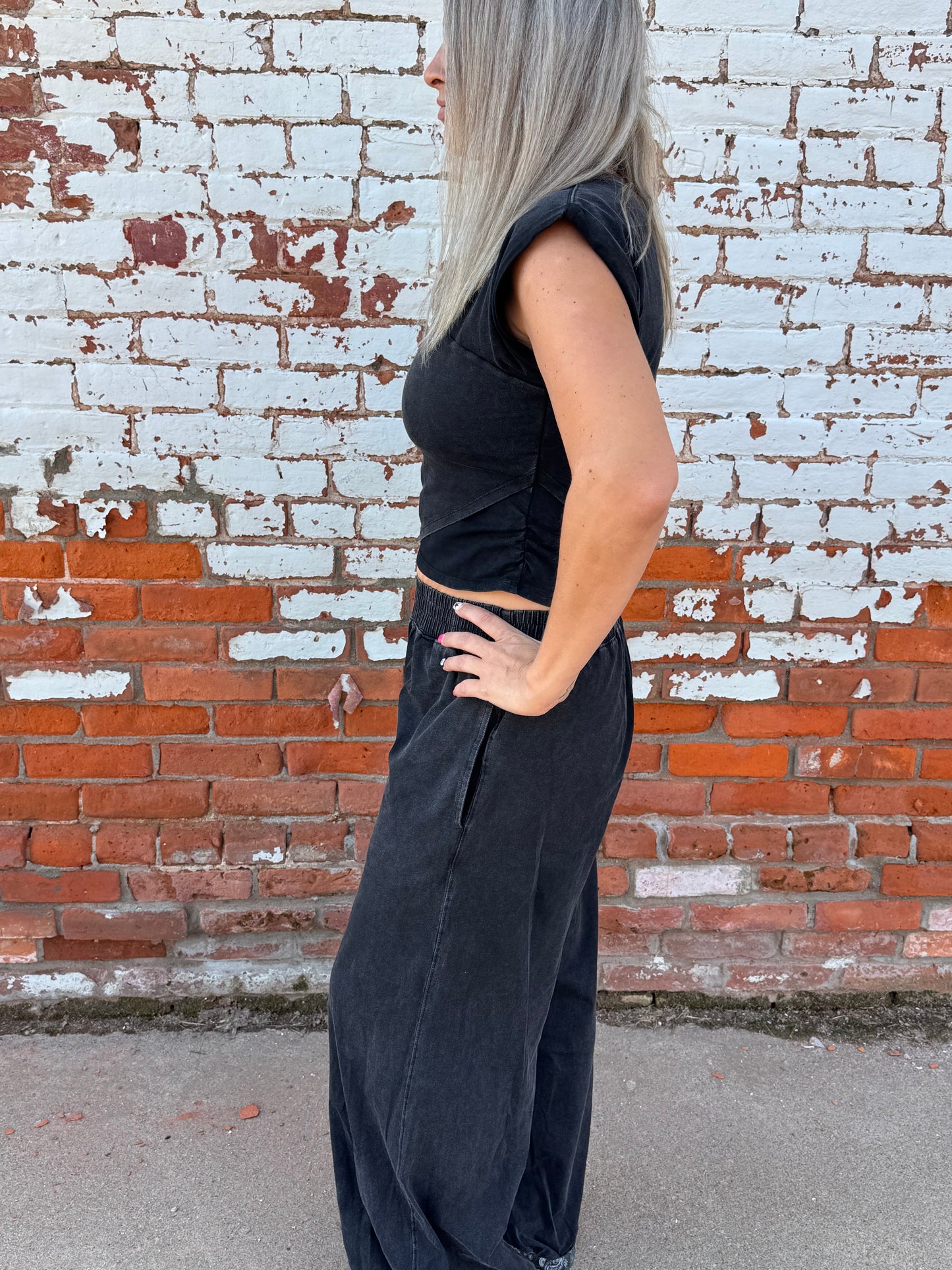 MINERAL WASHED SHORT SLEEVE WRAP TOP