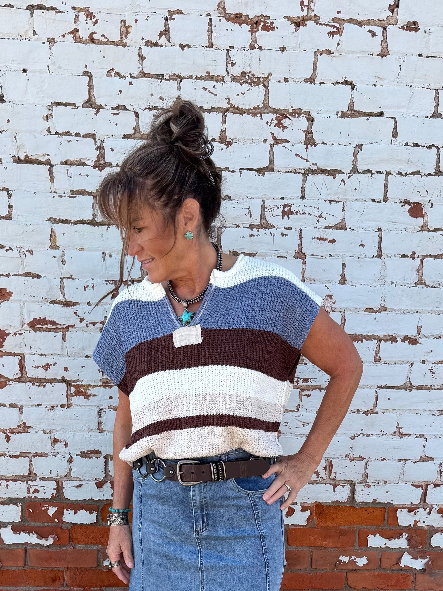 MULTICOLOR STRIPED CAP SLEEVE SWEATER