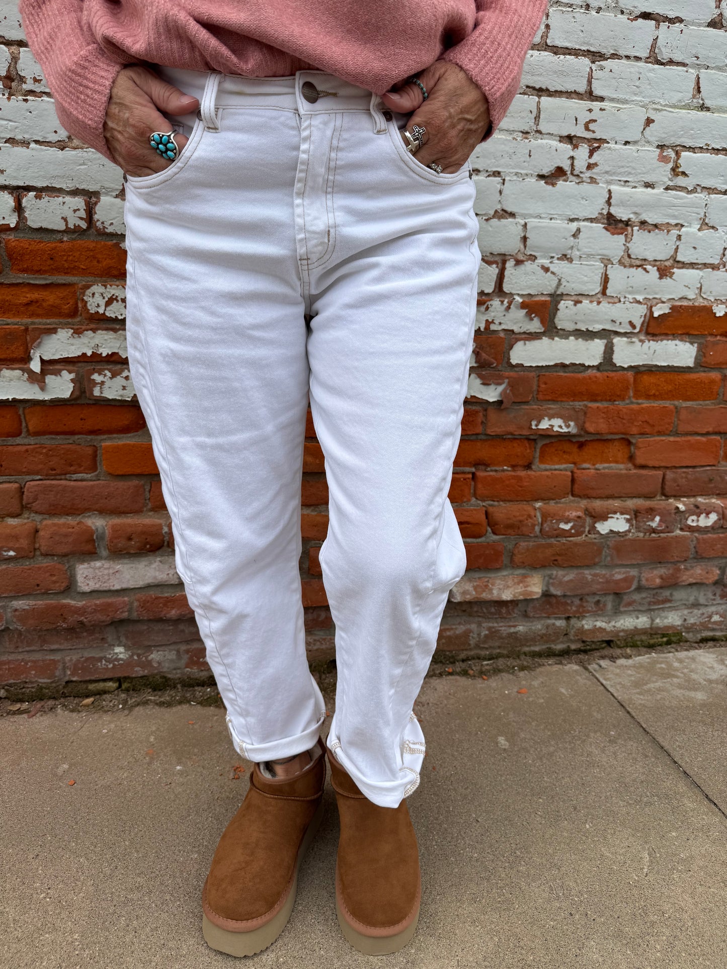 BRENLEY BARREL-LEG JEANS