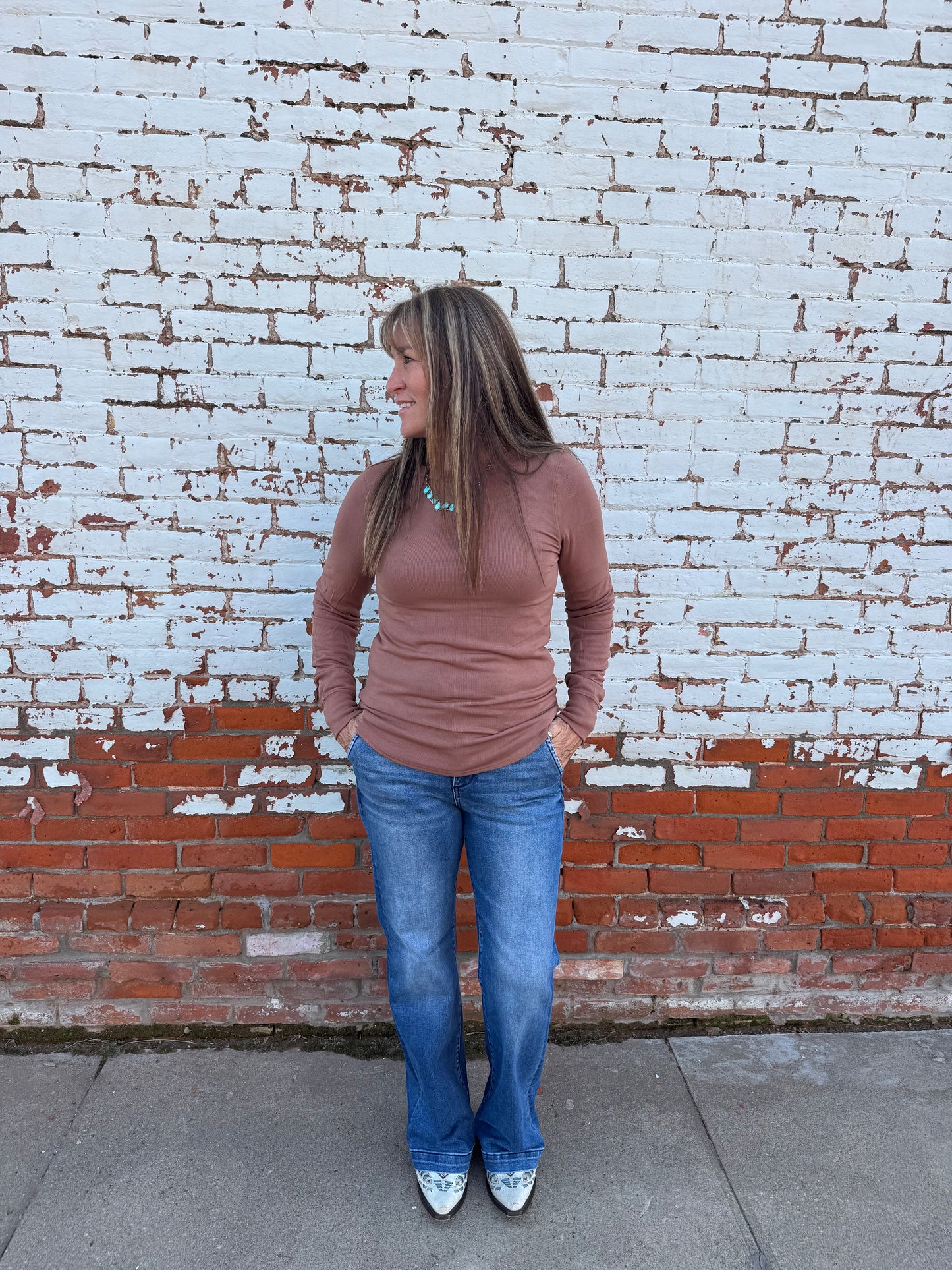 STACY CREW NECK LONG SLEEVE TEE