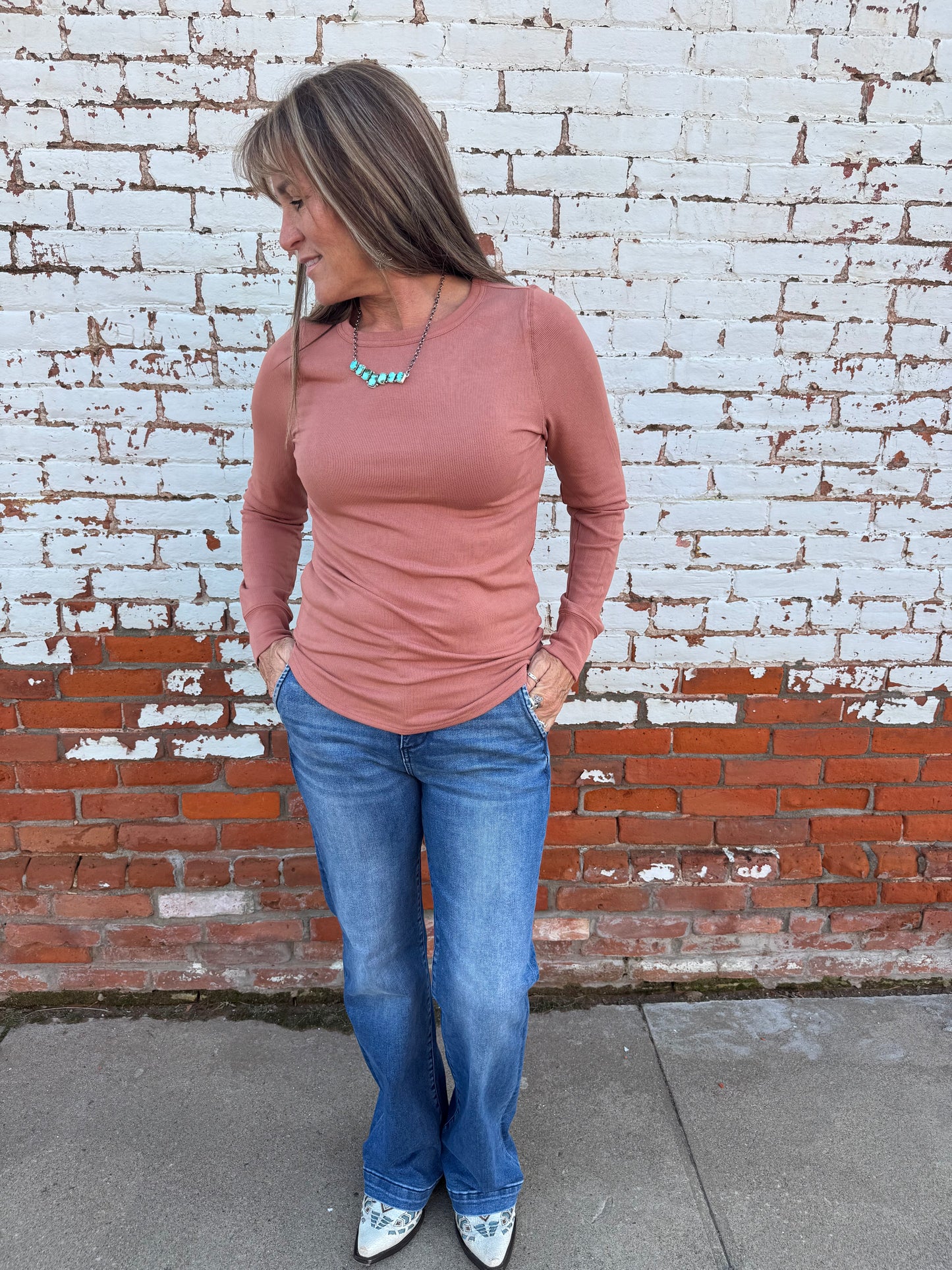 STACY CREW NECK LONG SLEEVE TEE