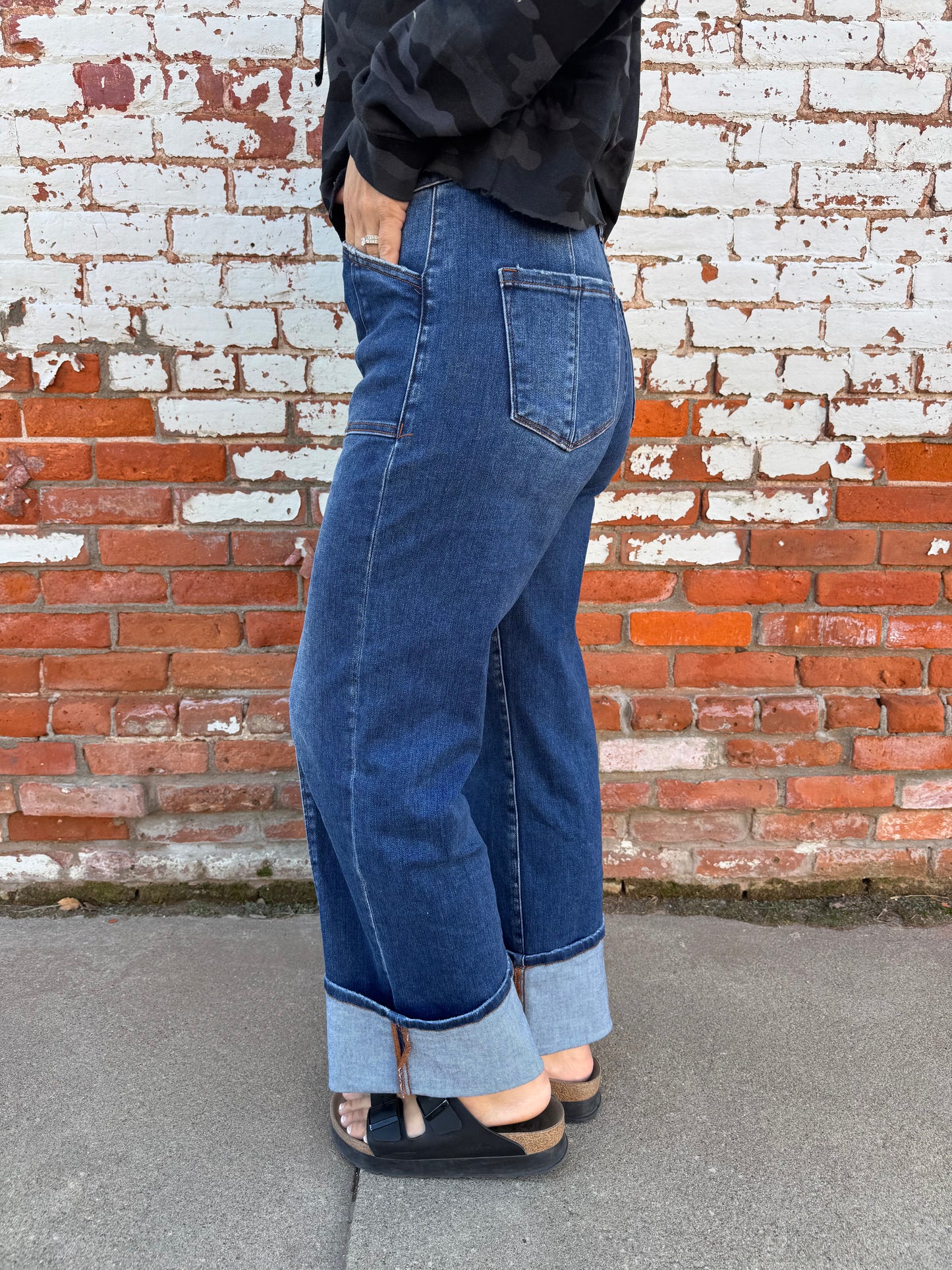 KATHERINE WIDE LEG CUFFED JEANS