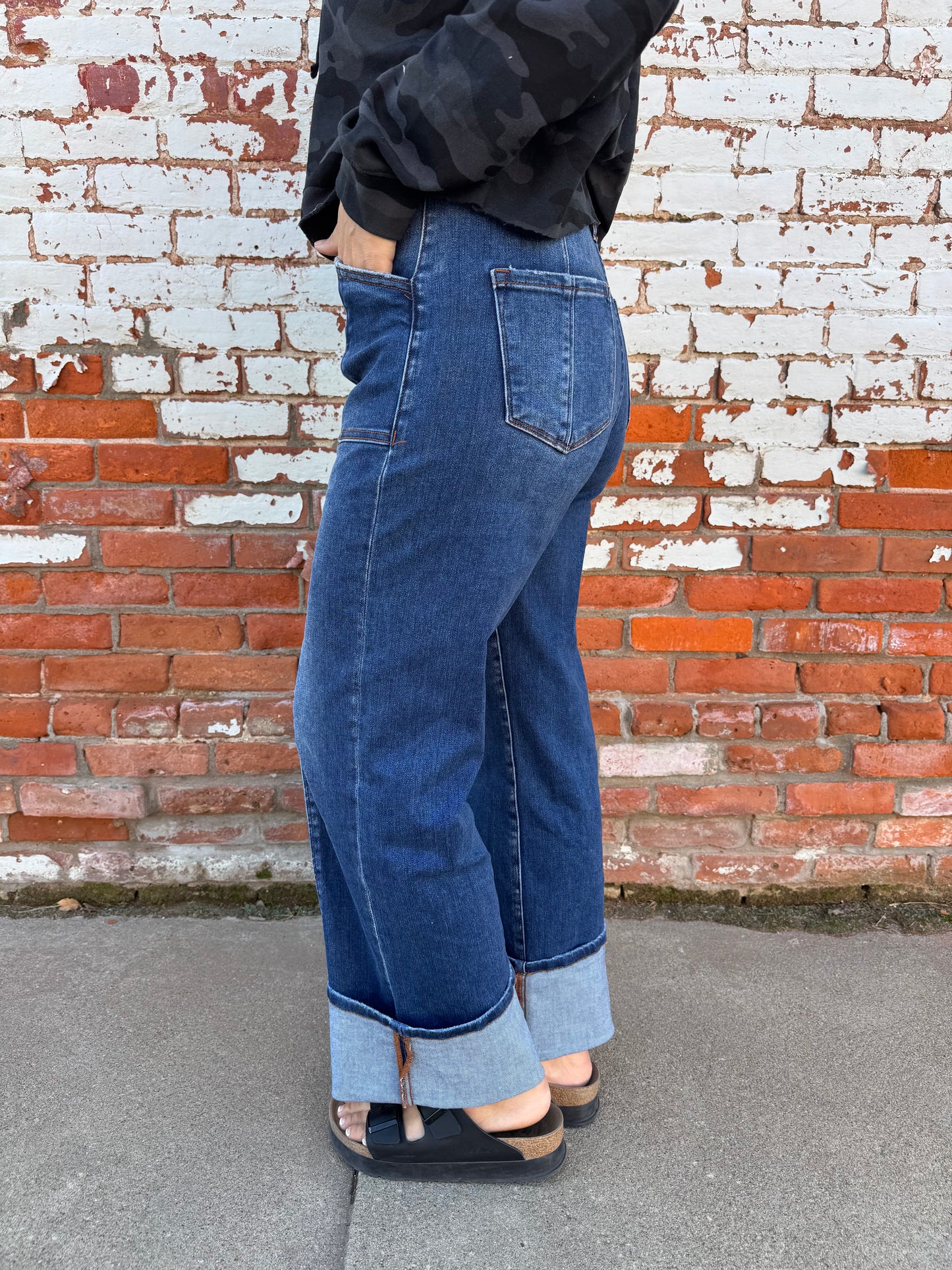 KATHERINE WIDE LEG CUFFED JEANS