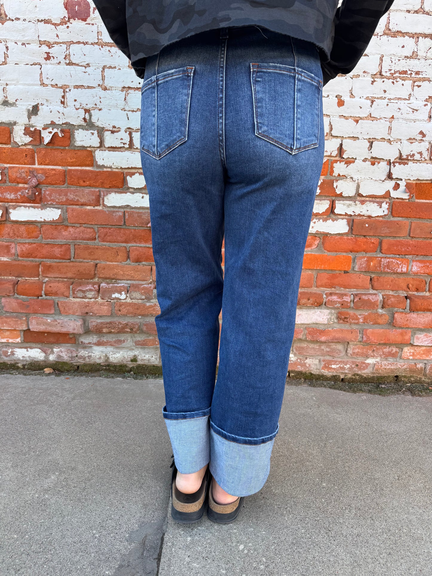 KATHERINE WIDE LEG CUFFED JEANS