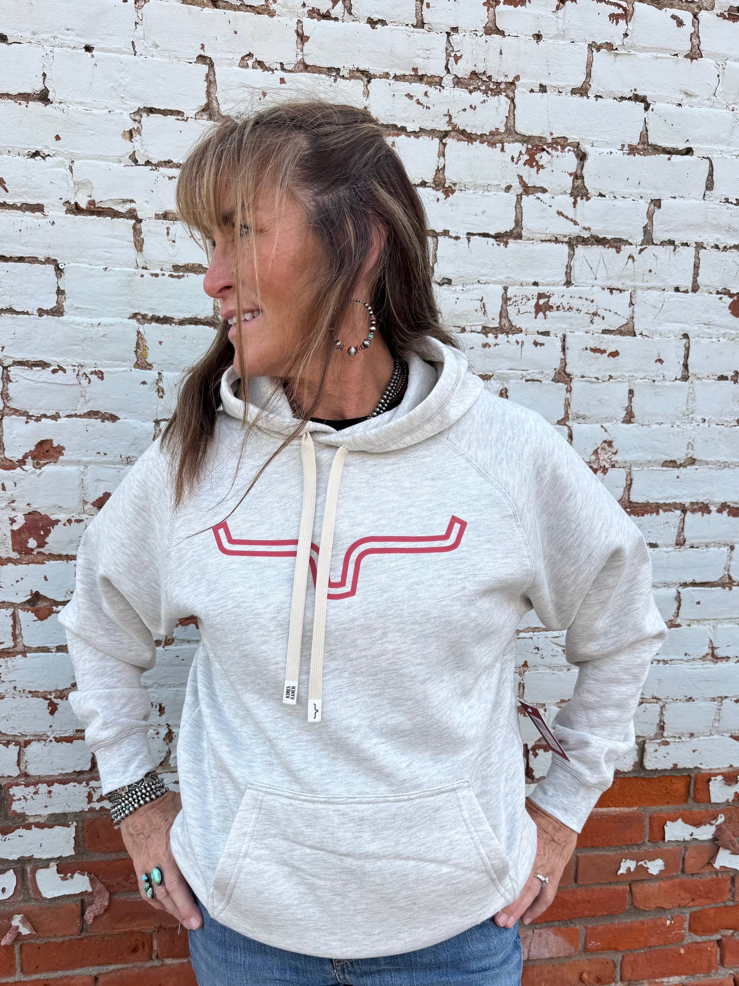 LADIES OUTLIER HOODIE