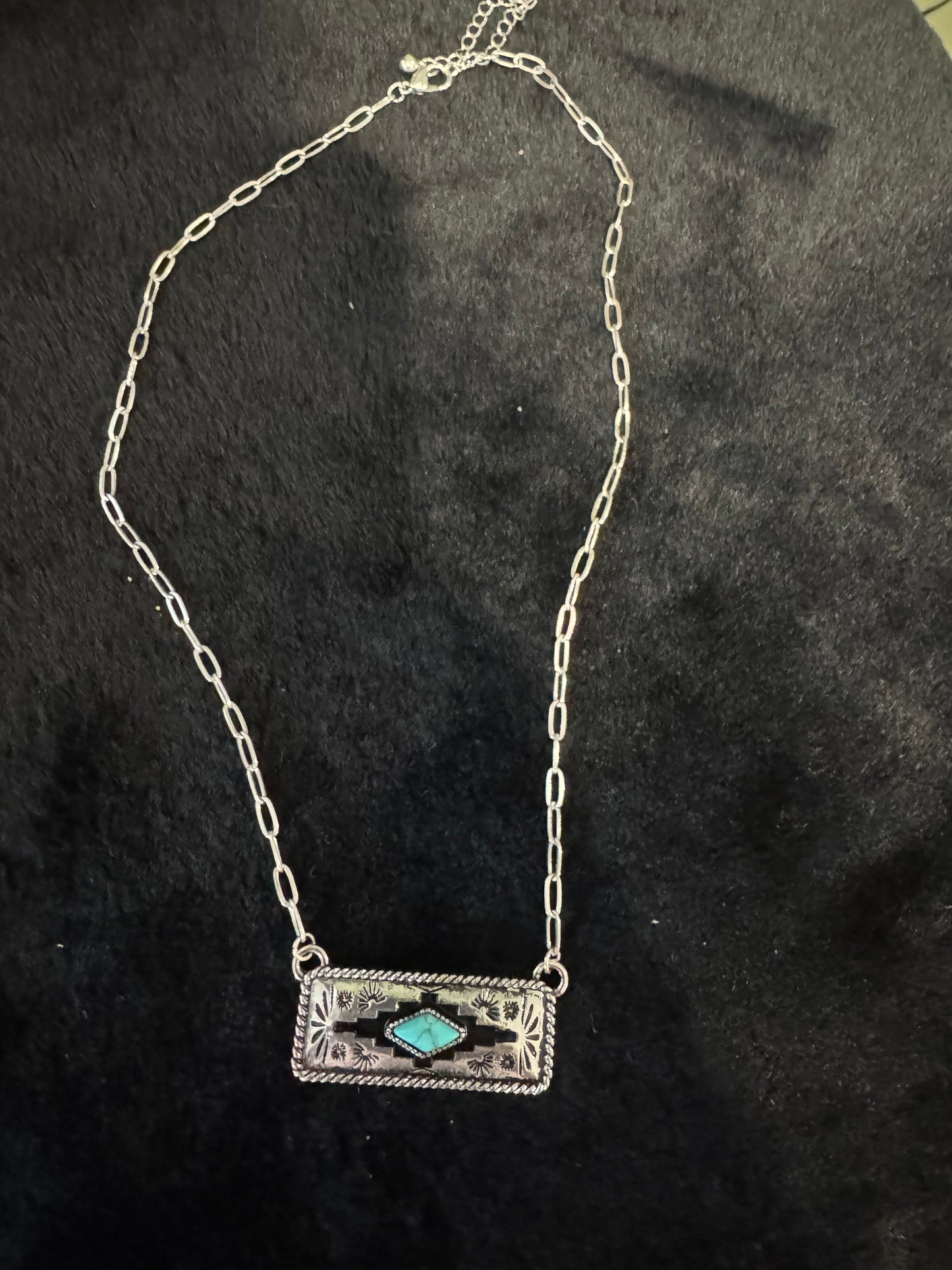 AZTEC PENDANT NECKLACE