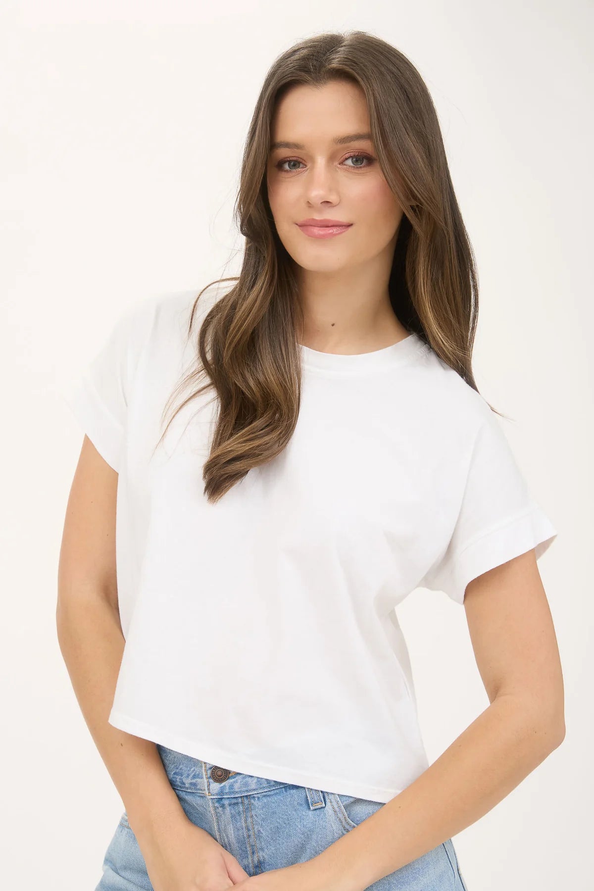 SHORT SLEEVE TEE
