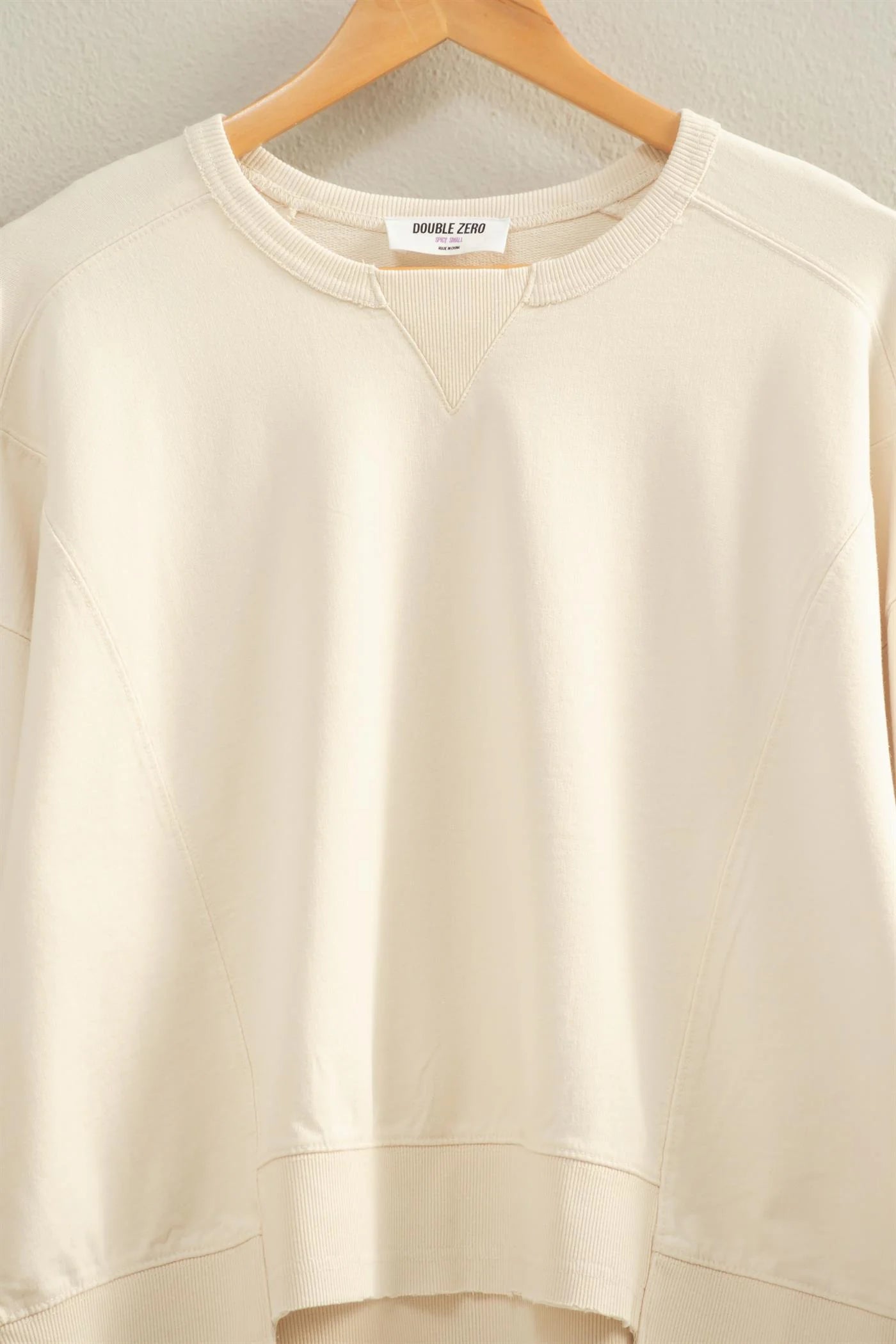 CREWNECK RAW HEM SWEATSHIRT