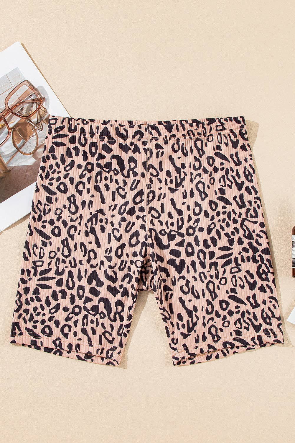 LEOPARD RIBBED KNIT BIKER SHORTS