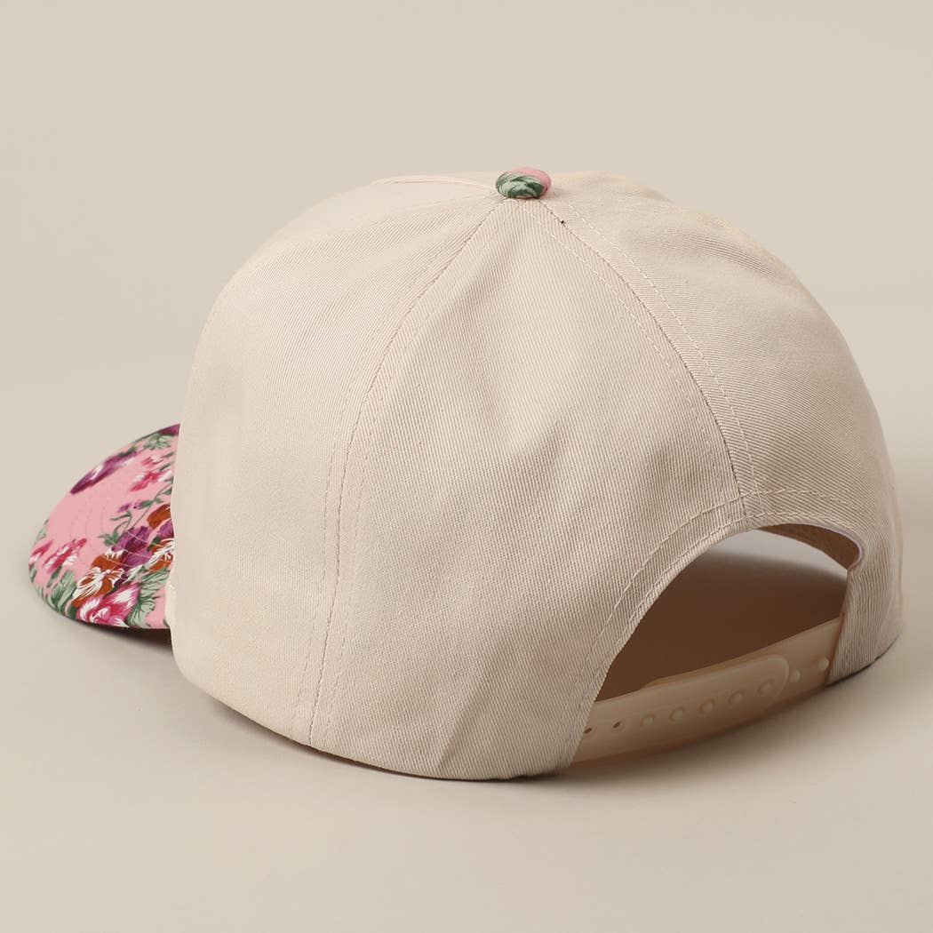 HOWDY DARLIN' TRUCKER HAT