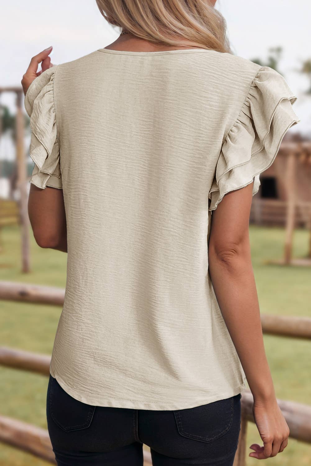 RUFFLED SLEEVE BLOUSE