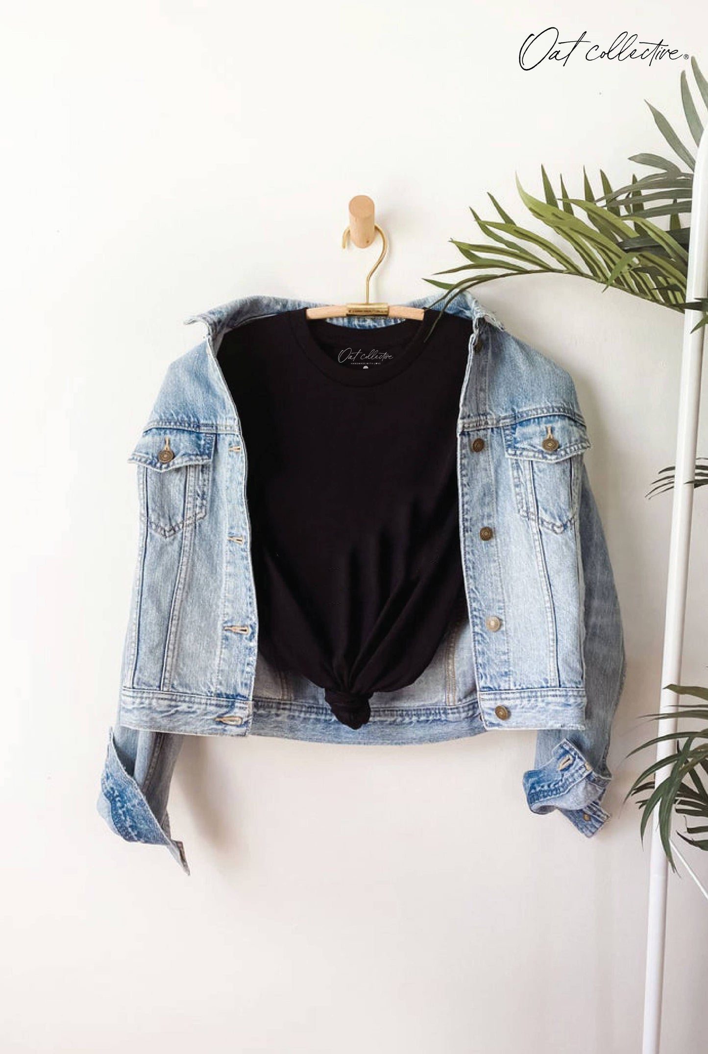 BASIC PLAIN TEE