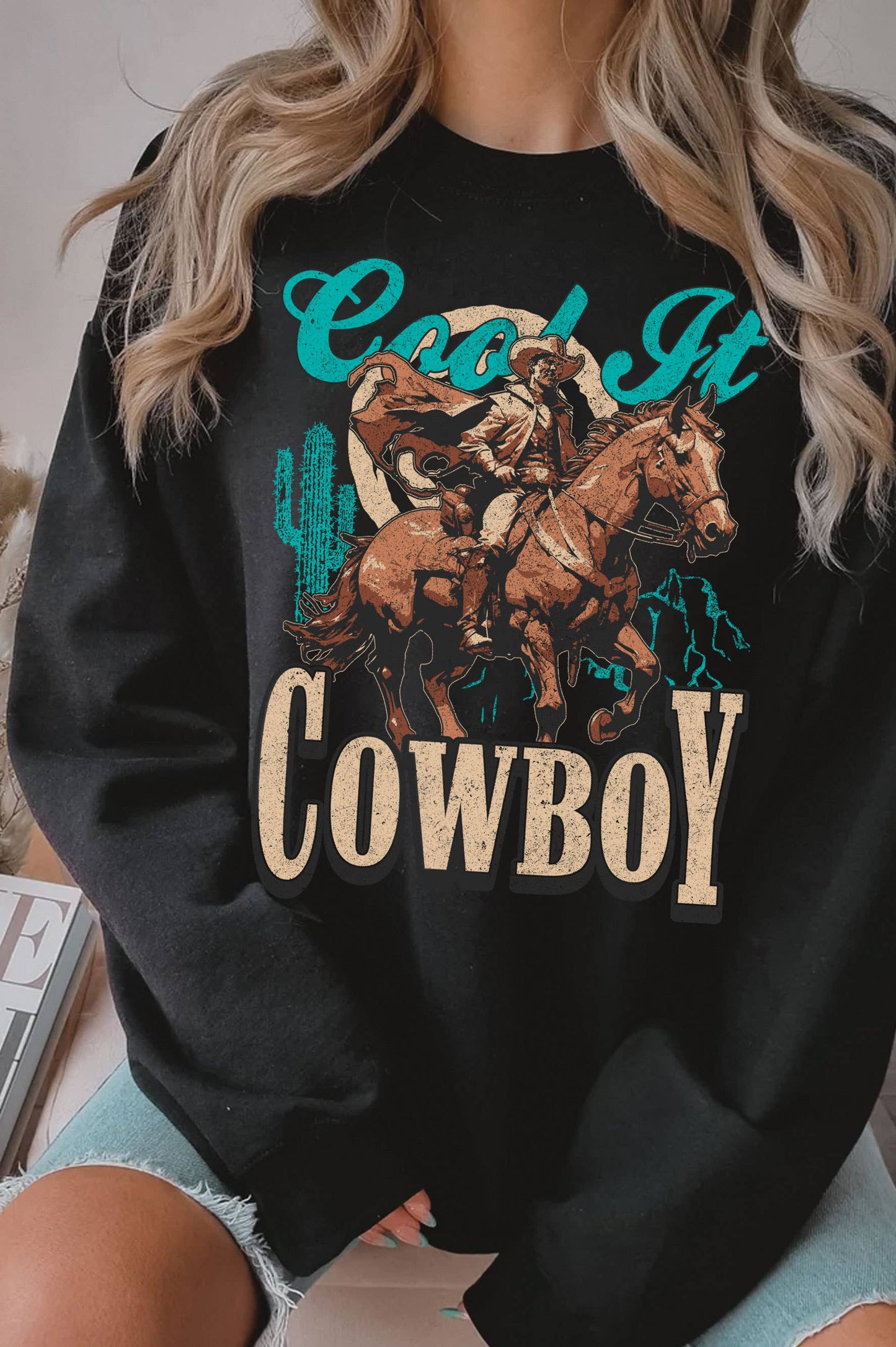 COOL IT COWBOY CREWNECK
