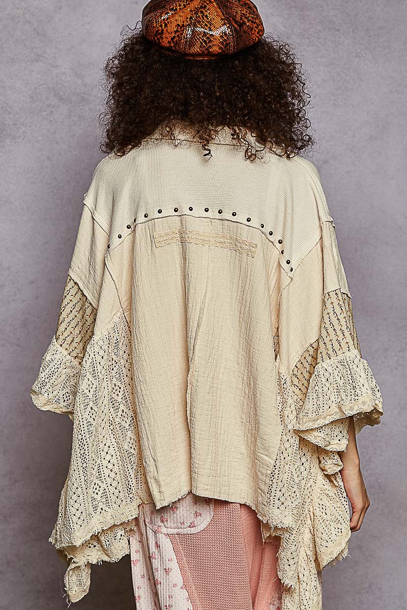 GAUZE AND LACE RUFFLE TOP