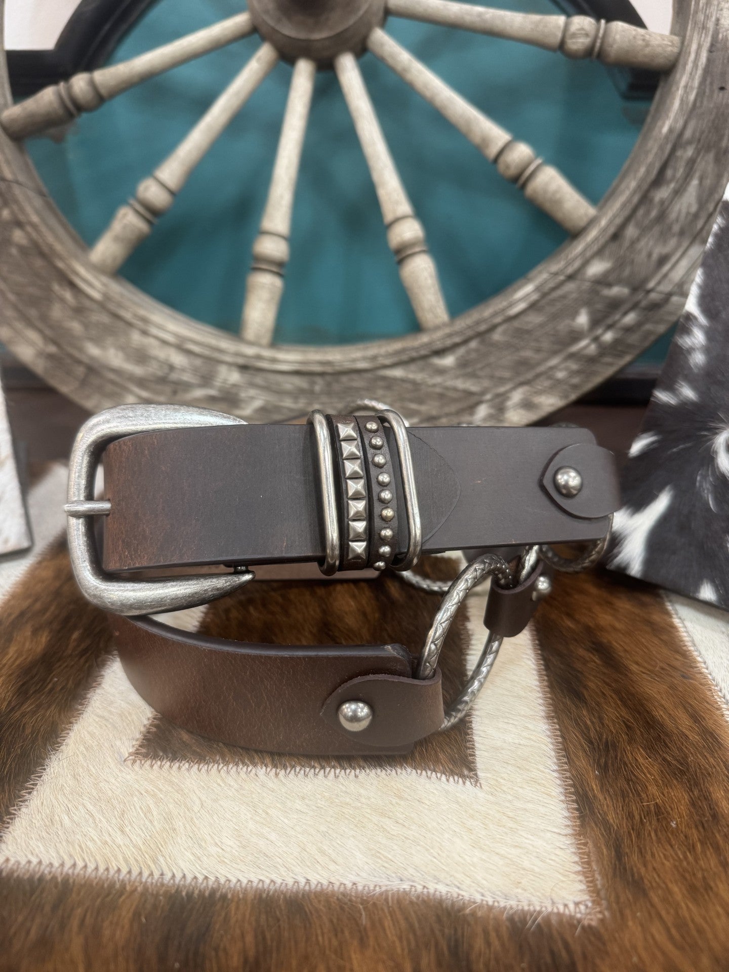 ROPER LEATHER BELT WITH RINGS
