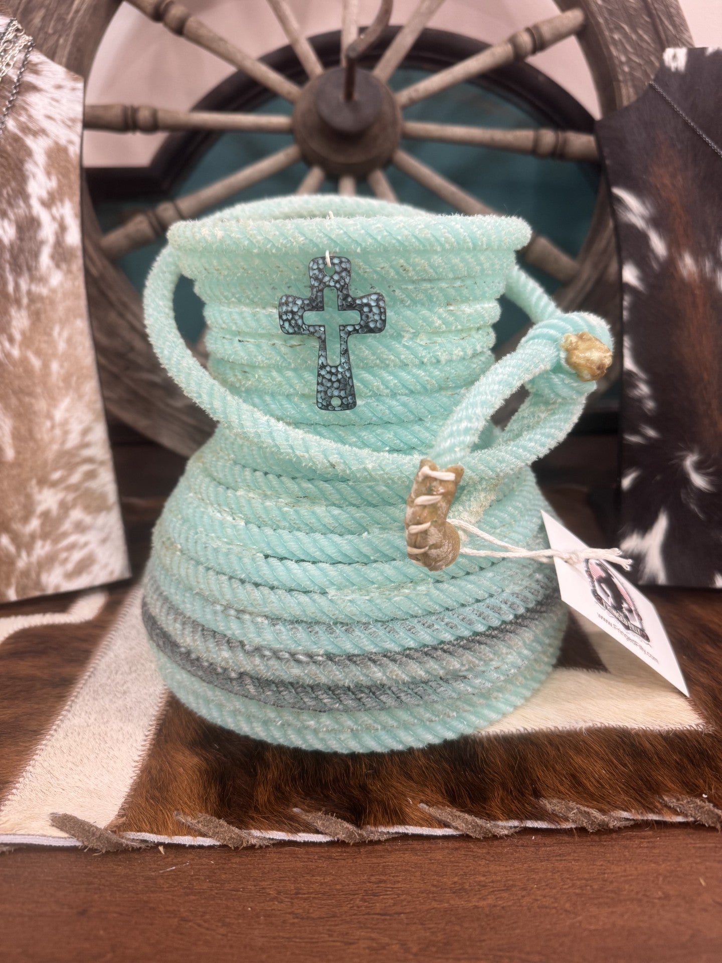 LARIAT HOME DECOR
