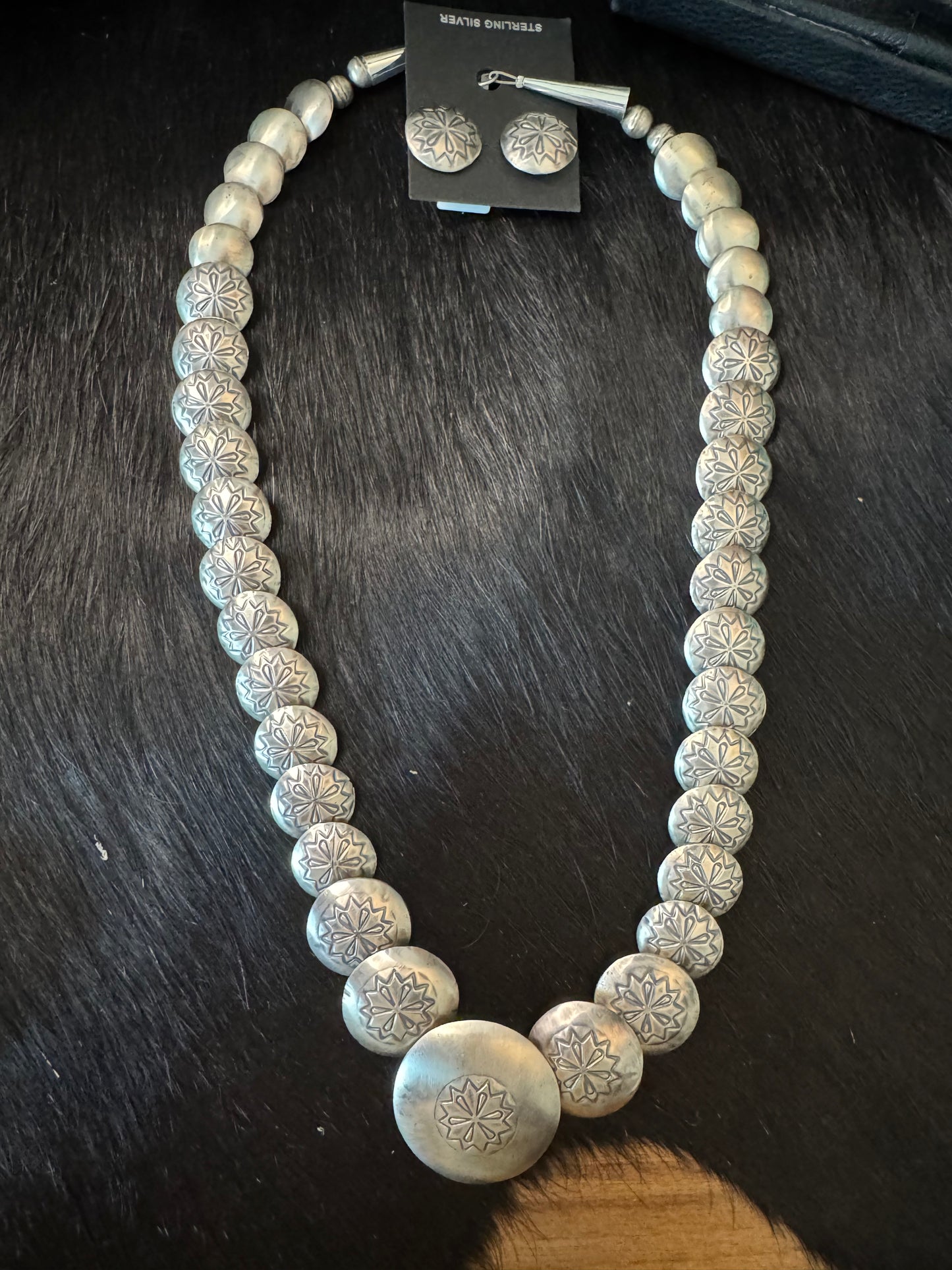 Stamped Pillow Pearl Necklace