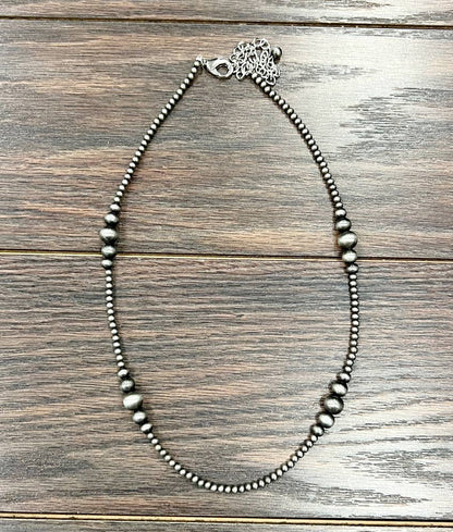 DRIFT PEARL NECKLACE
