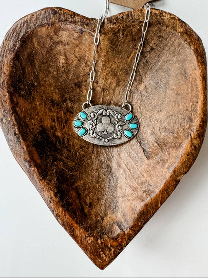 CARD THEME NECKLACE