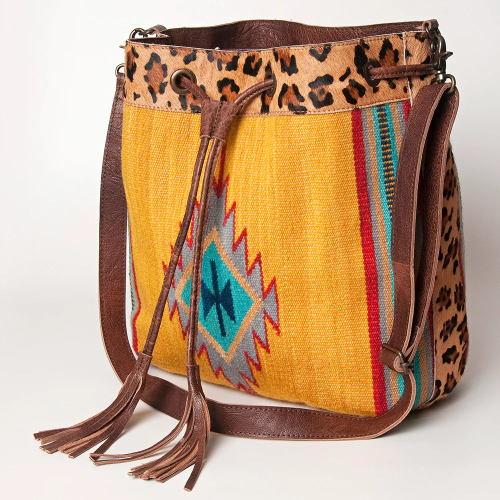 BELLE WESTERN BUCKET BAG