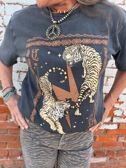 THE QUEEN OF TIGER TEE