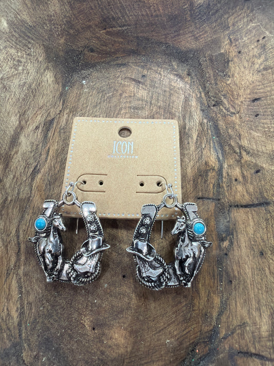 WESTERN HORSESHOE DANGLE EARRINGS