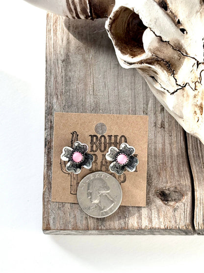 FLOWER STONE STUD EARRINGS