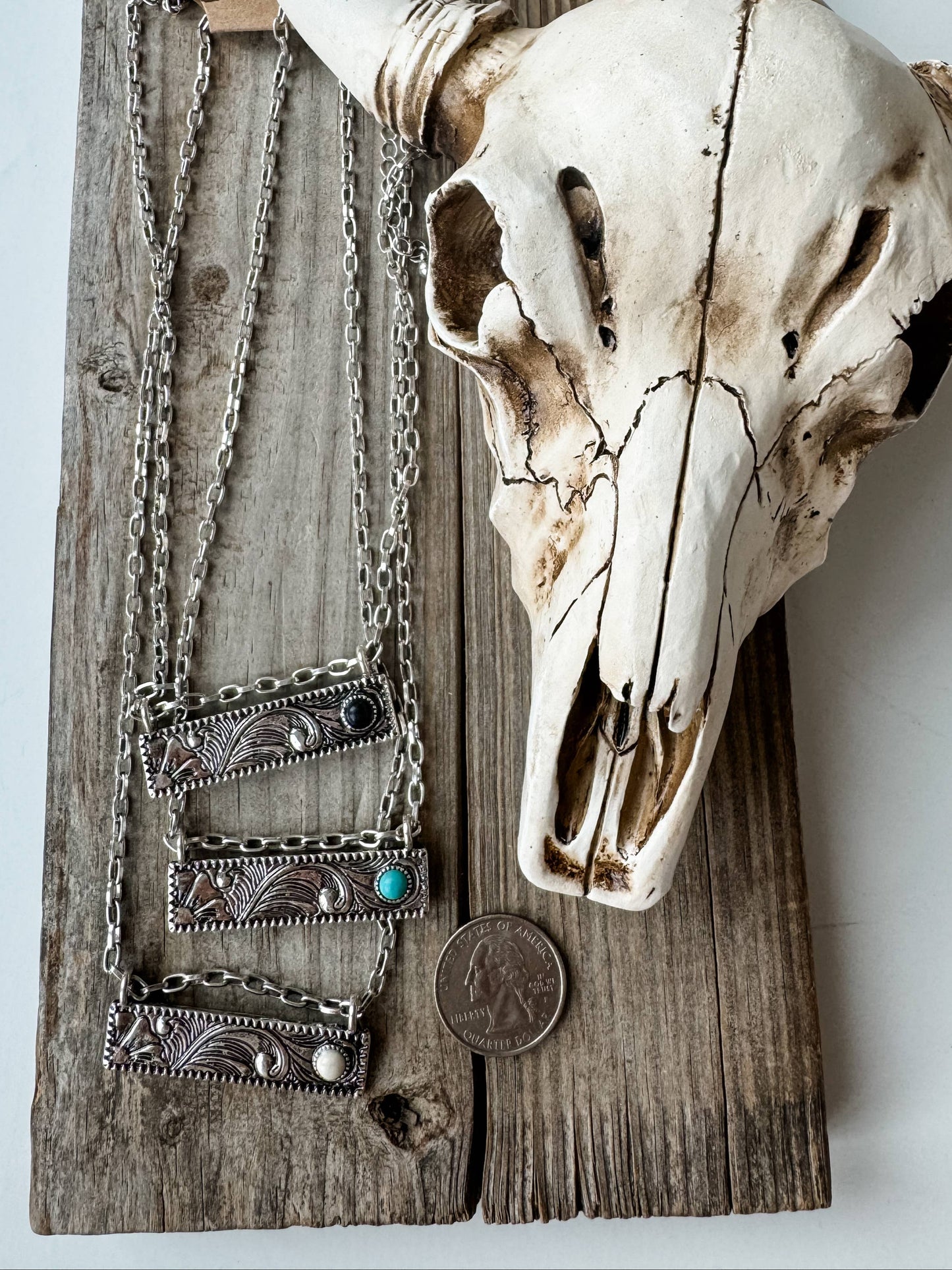 WESTERN STONE BAR NECKLACE