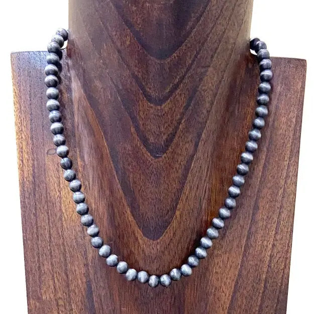 18" NAVAJO INSPIRED PEARL NECKLACE