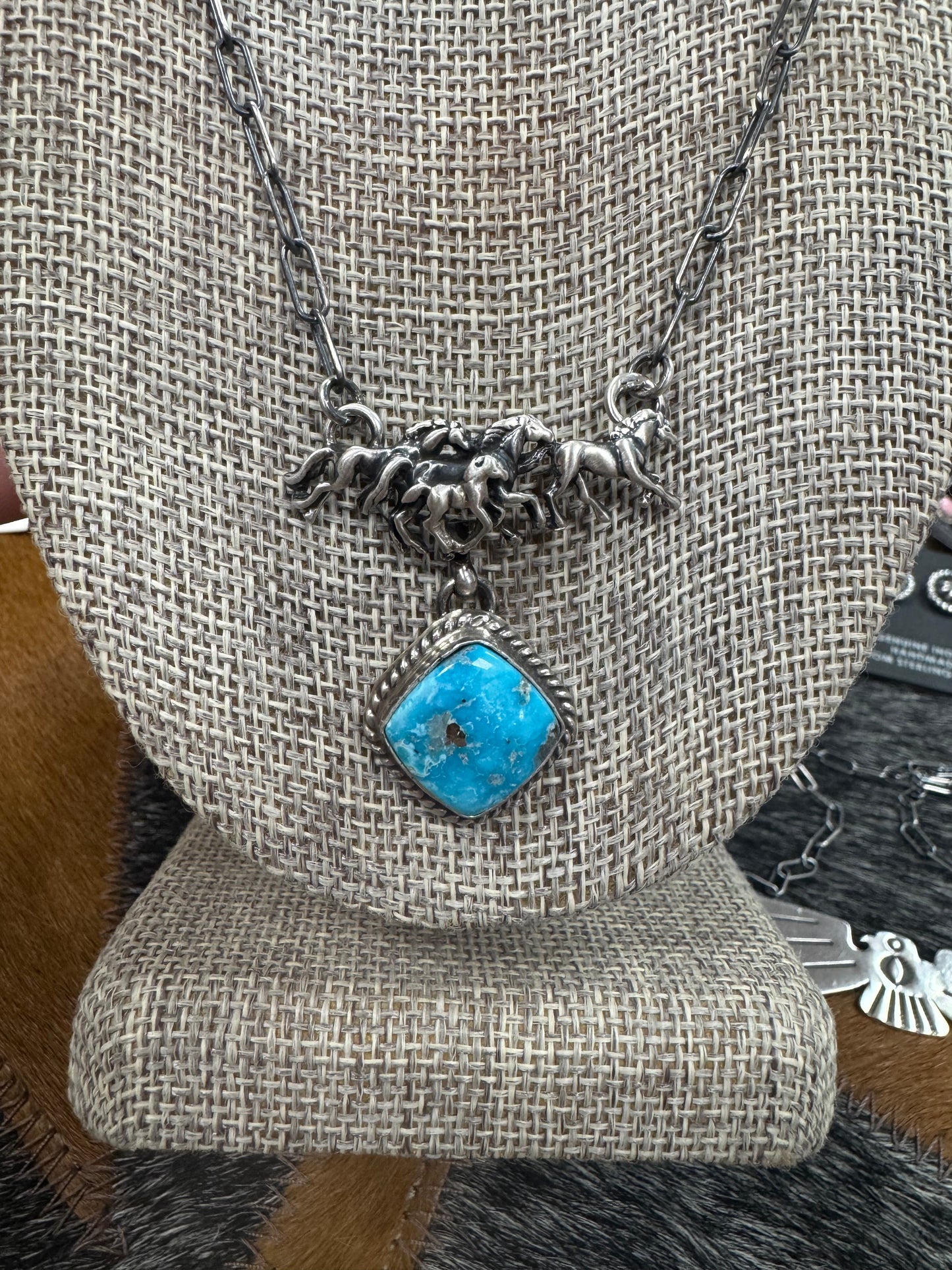 RUNNING HORSE NECKLACE