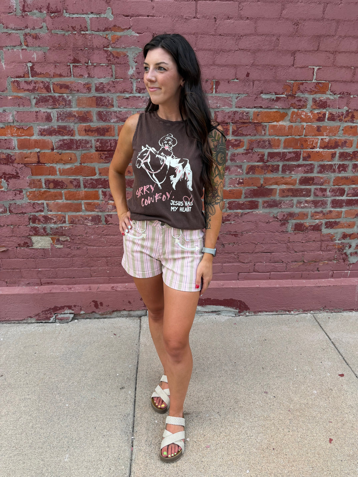 THE PINK MESA SHORT