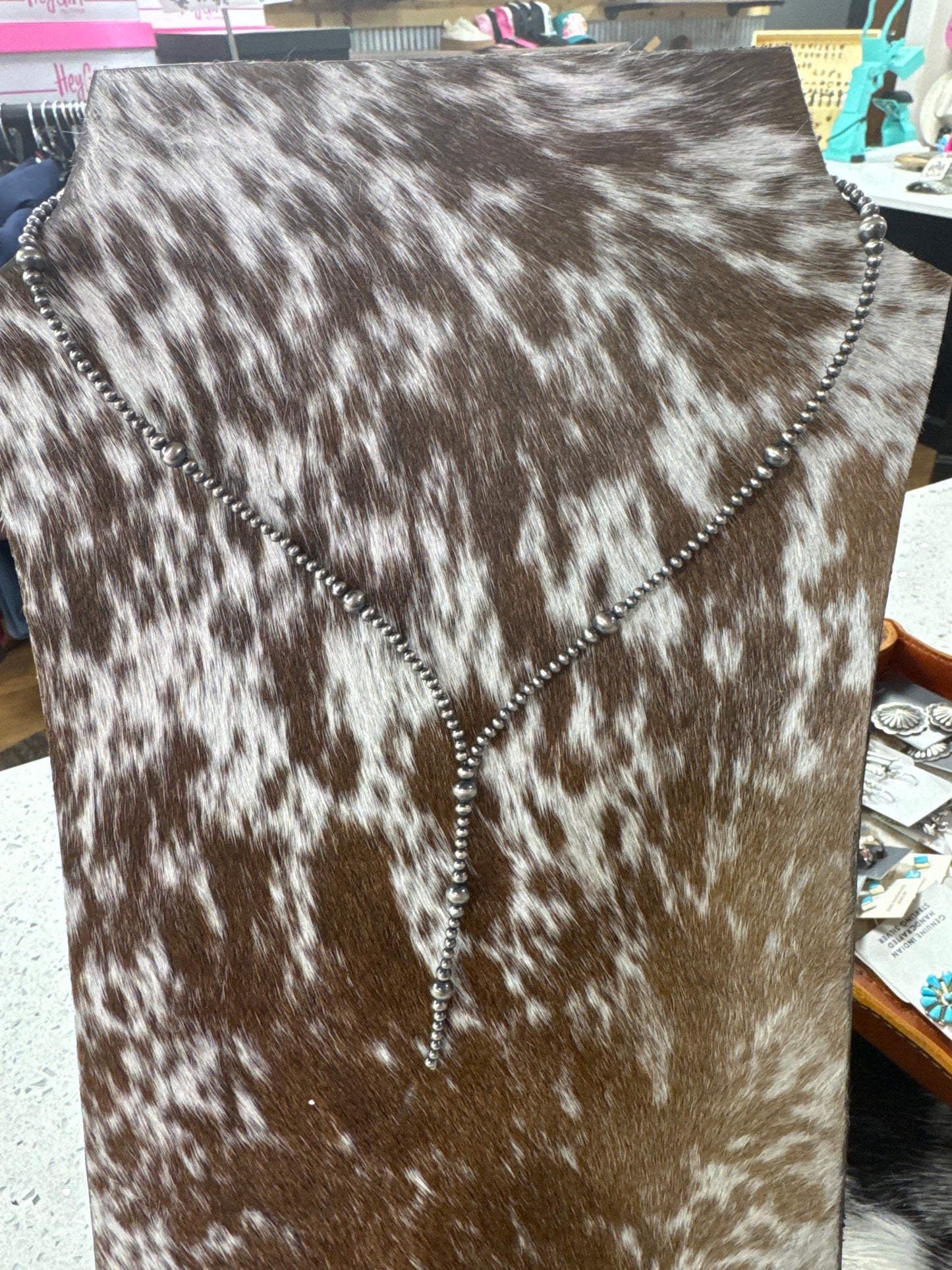 LARIAT PEARL NECKLACE