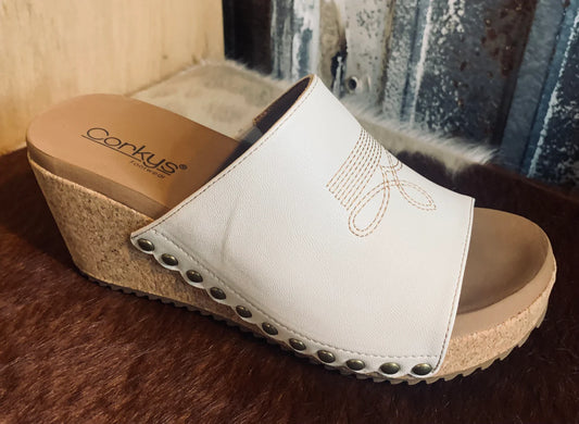 CORKYS SADDLE UP WEDGE