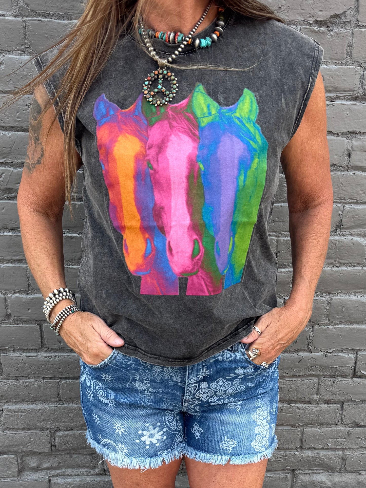 NEON HORSE TEE