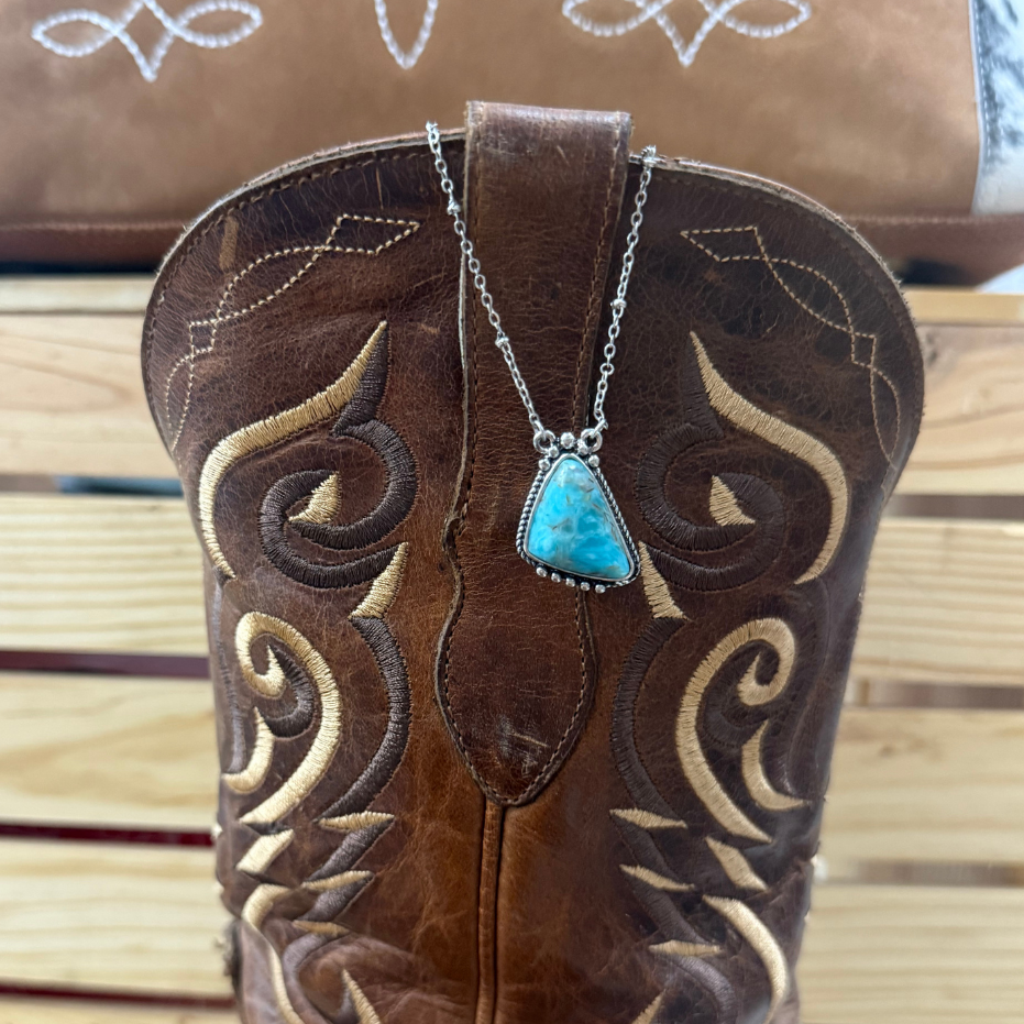 SKY STONE NECKLACE