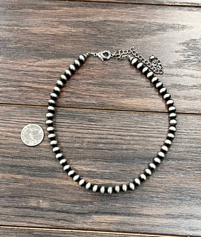 16" NAVAJO INSPIRED BEAD NECKLACE