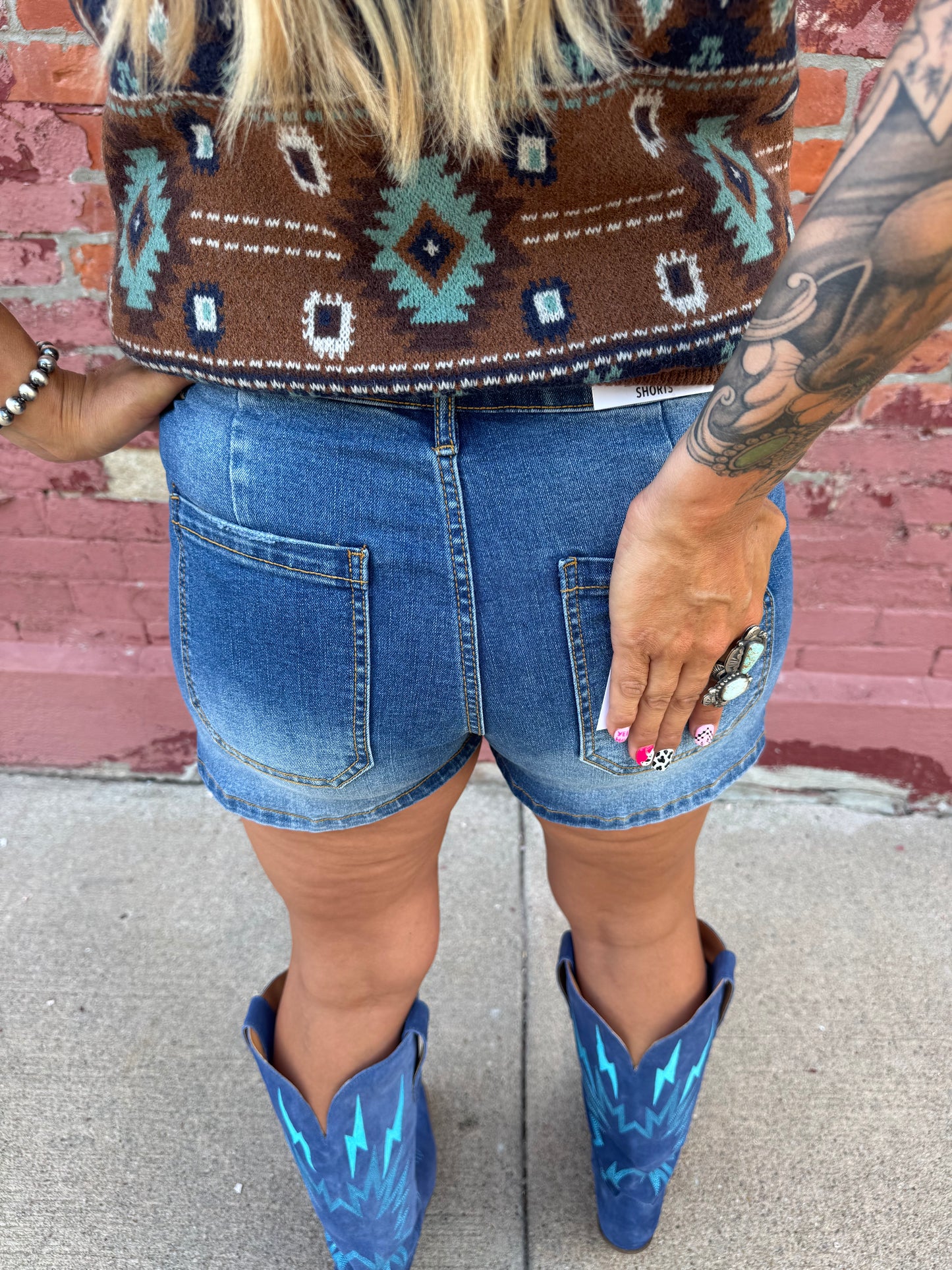 THE CARLY SHORTS