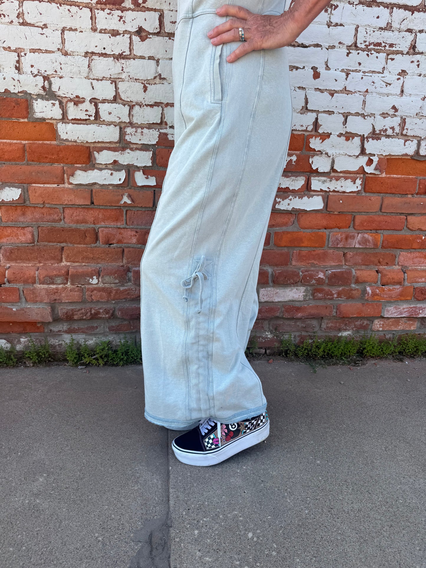 THE LONESTAR CINCHED LEG JUMPSUIT